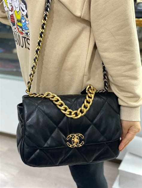 chanel 19 flap bag 30cm|Chanel bag 19 price.